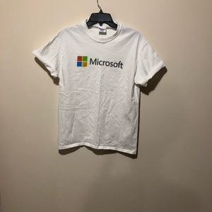 Microsoft Tee